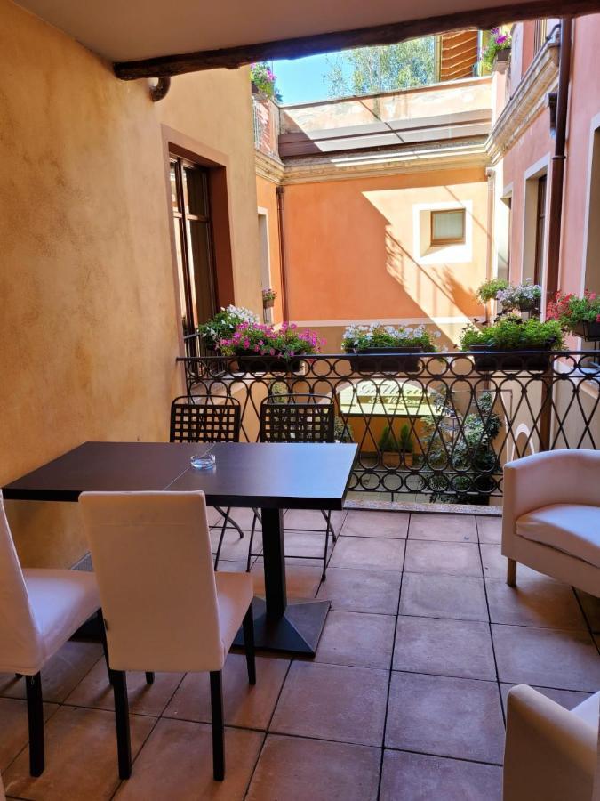 Hotel La Contrada 베르바니아 외부 사진