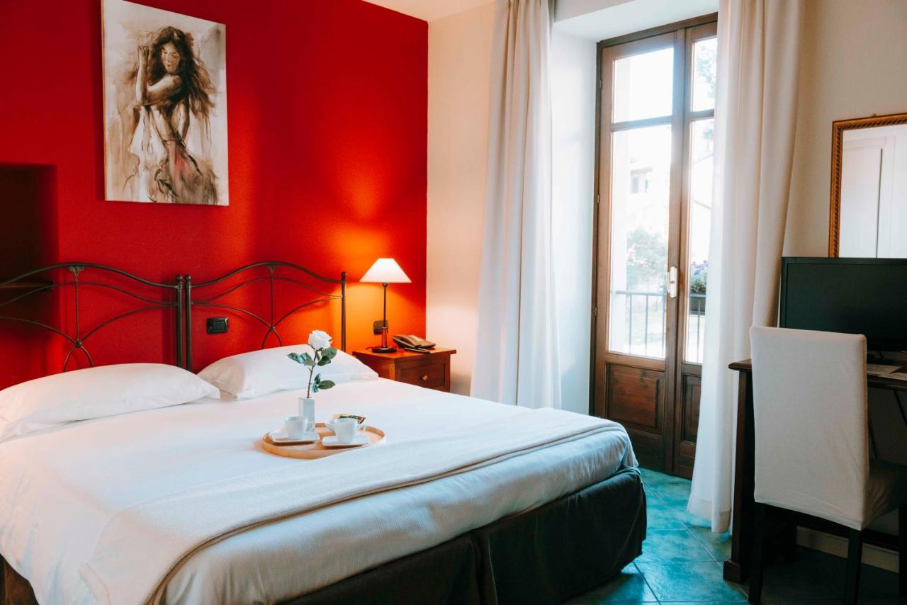 Hotel La Contrada 베르바니아 외부 사진